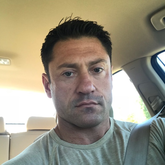 Hi! My name is Vito Chicago 😀 - Picture 2 of 8